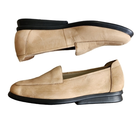 3/$25 Villager by Liz Claiborne Chatty Suede Leather Upper Loafers - 7M - Picture 6 of 11